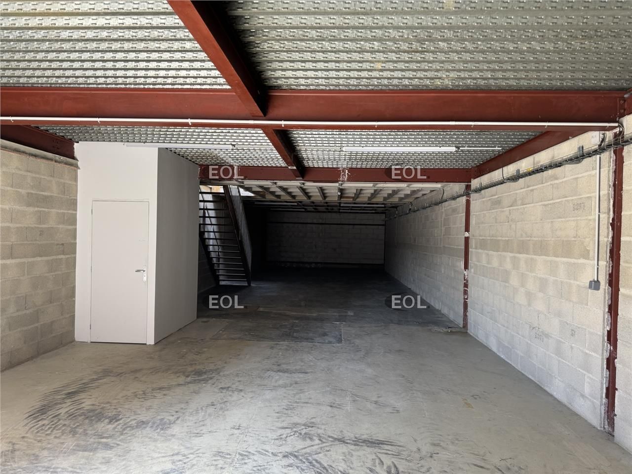 Entrepôts avec bureaux à partir de 269 m² à louer - Roissy-en-Brie (77)