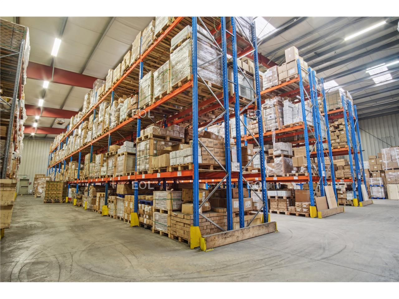 Vente Entrepôt 2738 m² non divisibles