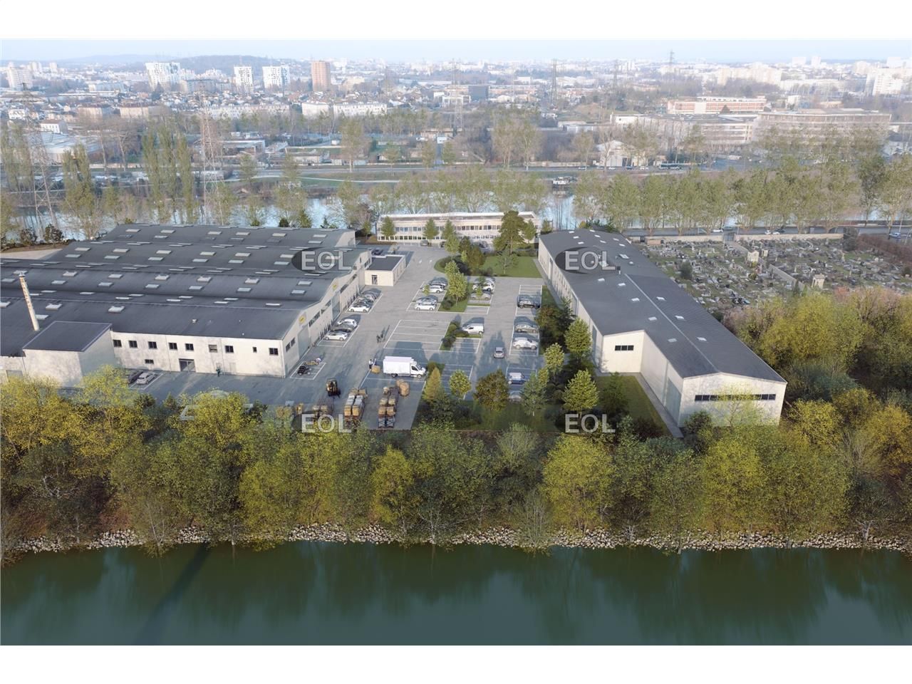 Location Entrepôt 1814 m² non divisibles