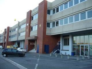 Location Bureaux 1940 m² divisibles à partir de 210 m²