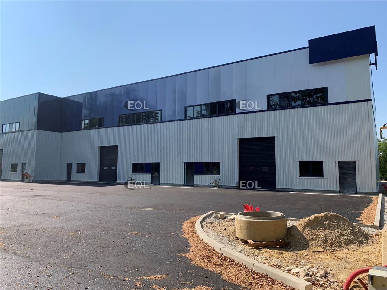 Location Local d'activités 2378 m² divisibles à partir de 1189 m²