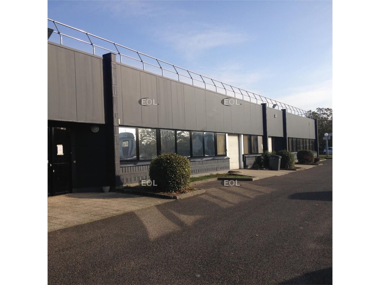 Location Local d'activités 259 m² non divisibles