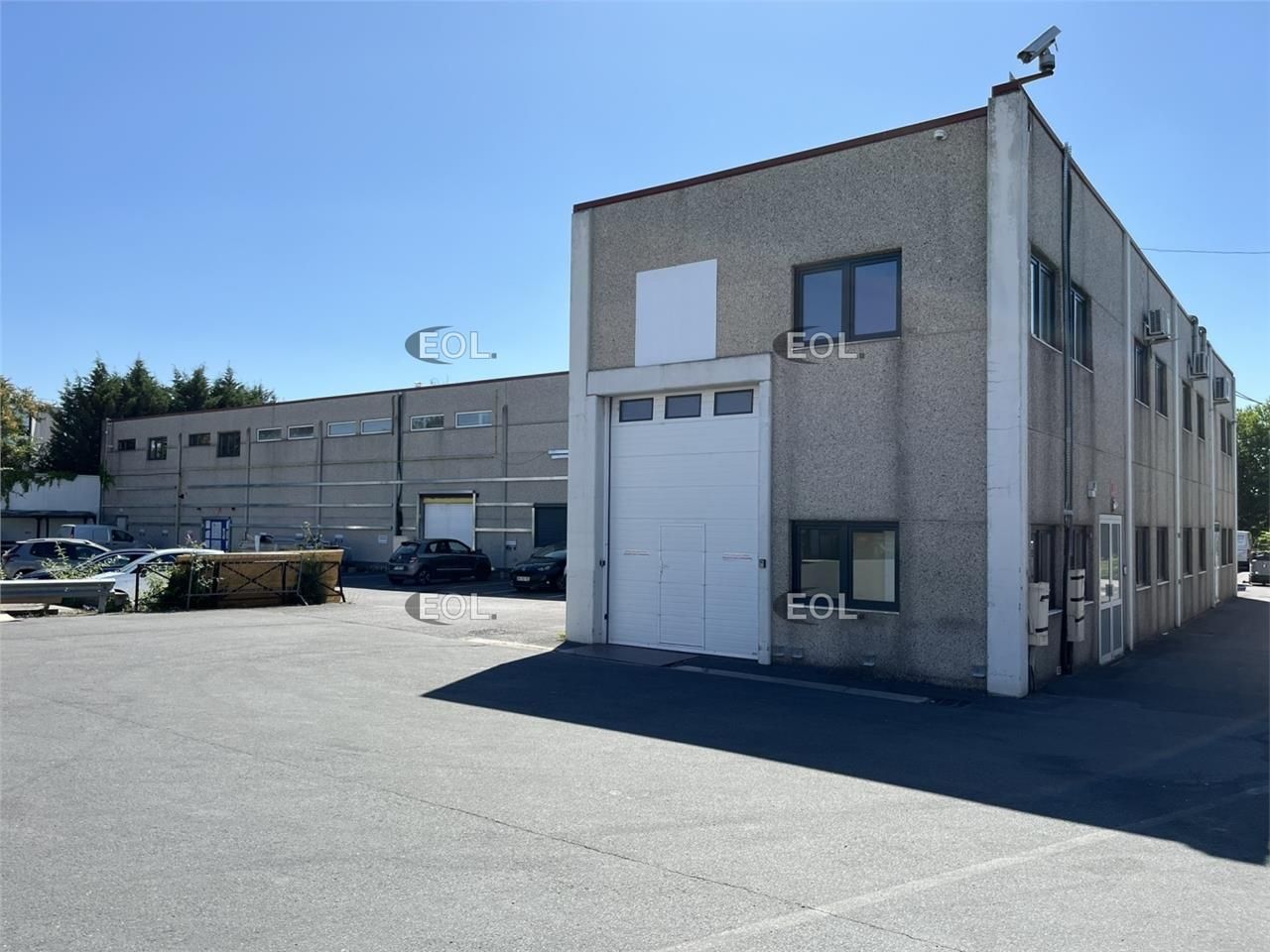 Location Local d'activités 1346 m² non divisibles