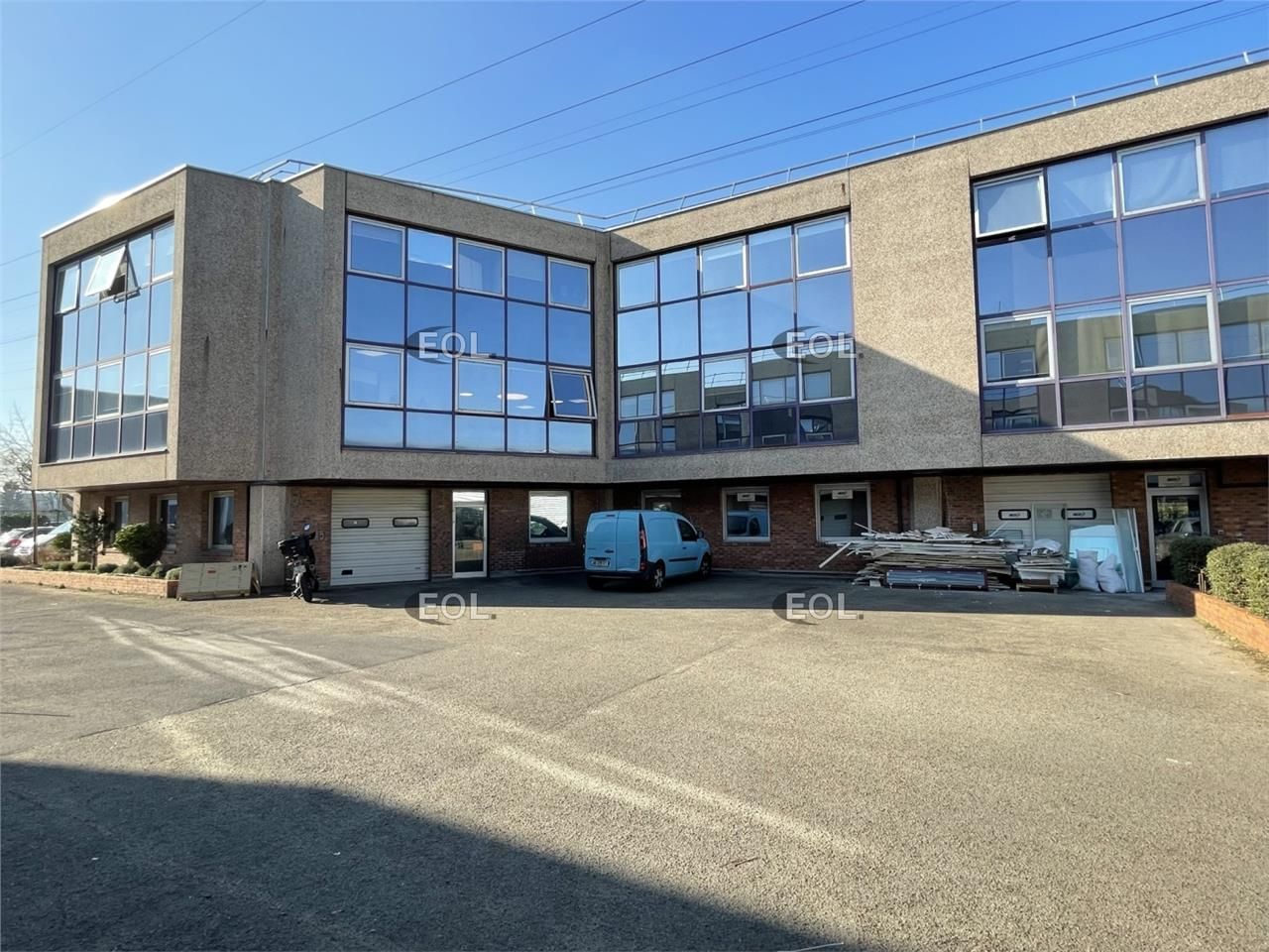 Location Local d'activités 372 m² non divisibles