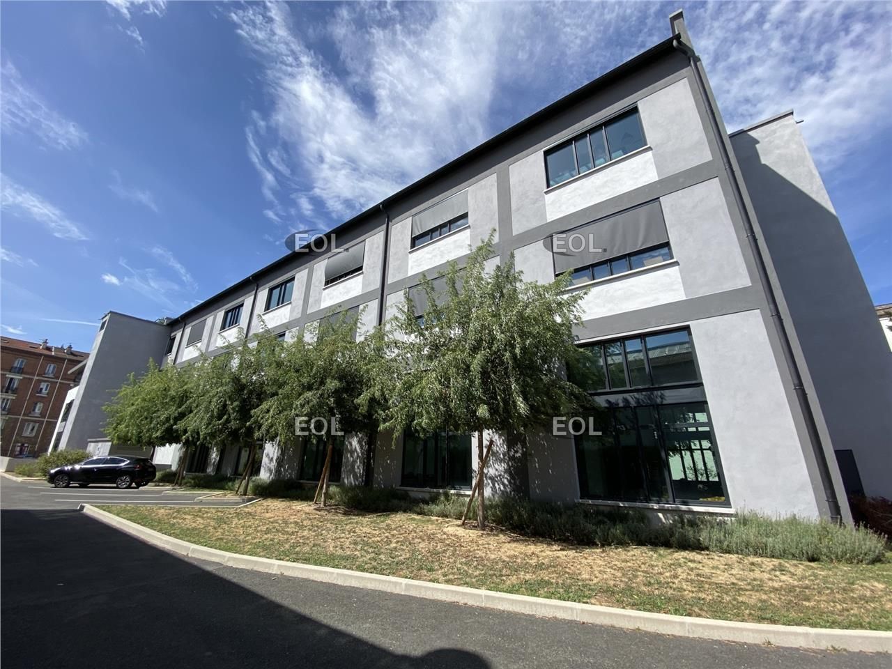 Location Local d'activités 3292 m² non divisibles