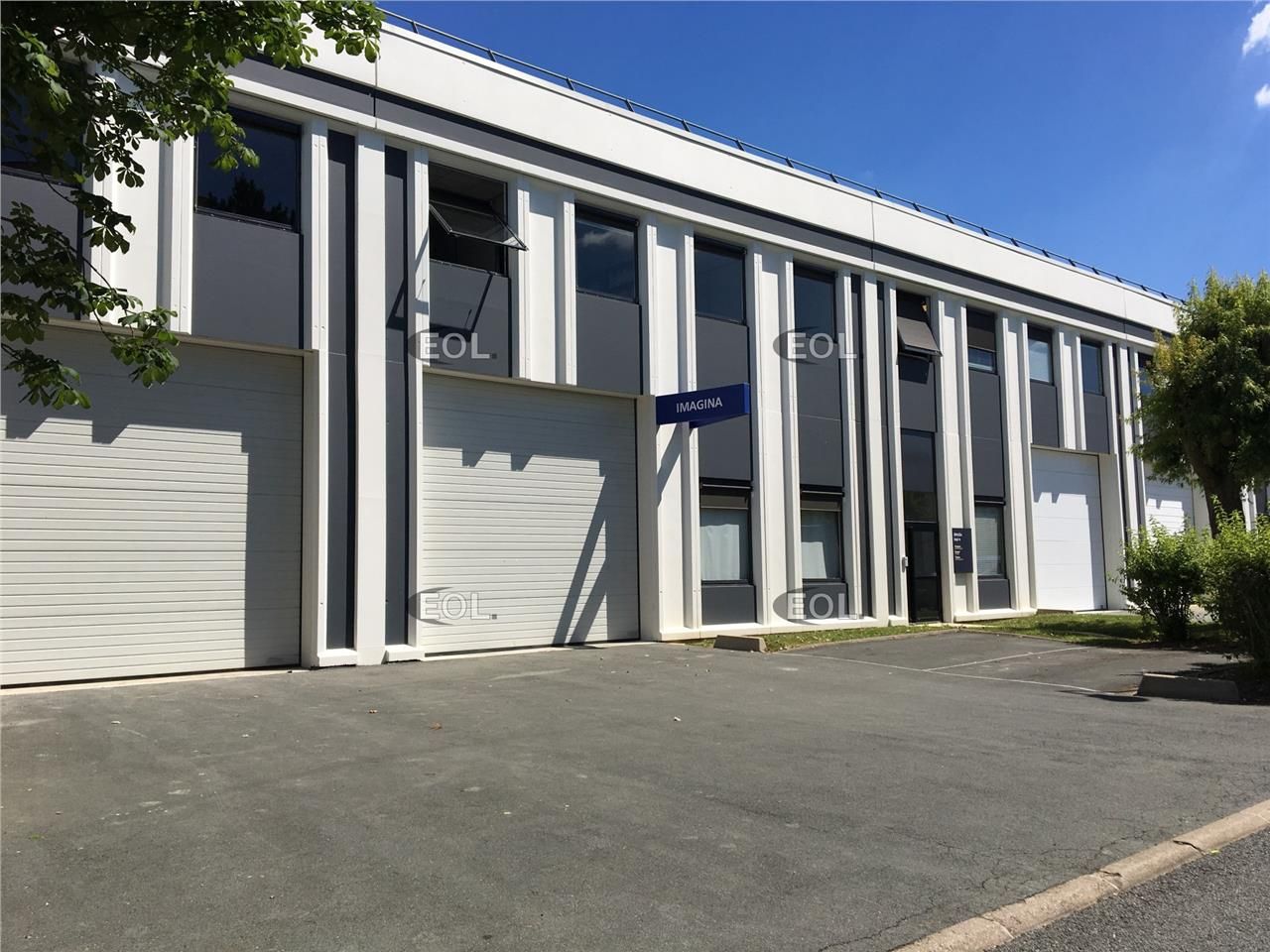 Location Local d'activités 414 m² non divisibles