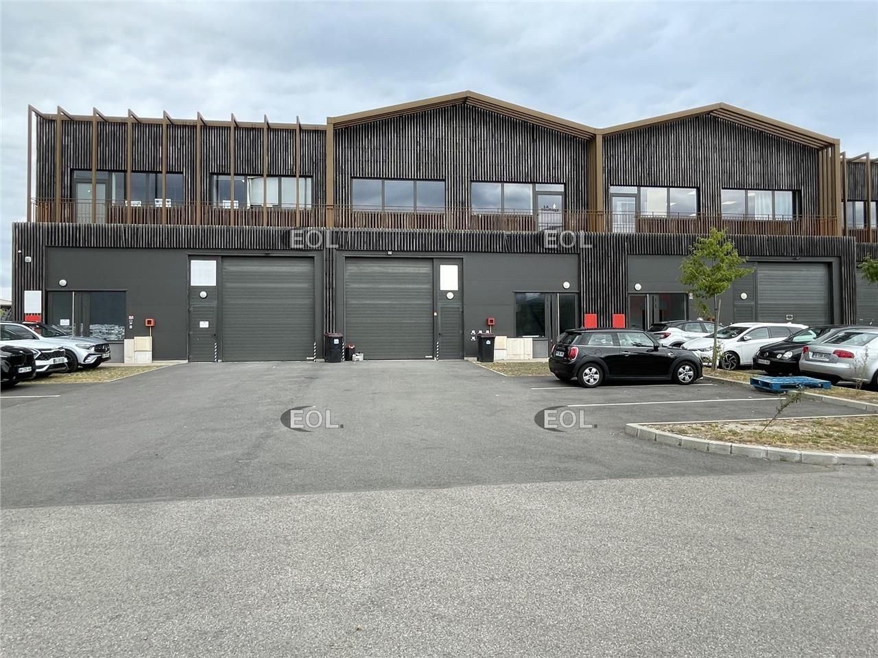 Location Local d'activités 504 m² non divisibles