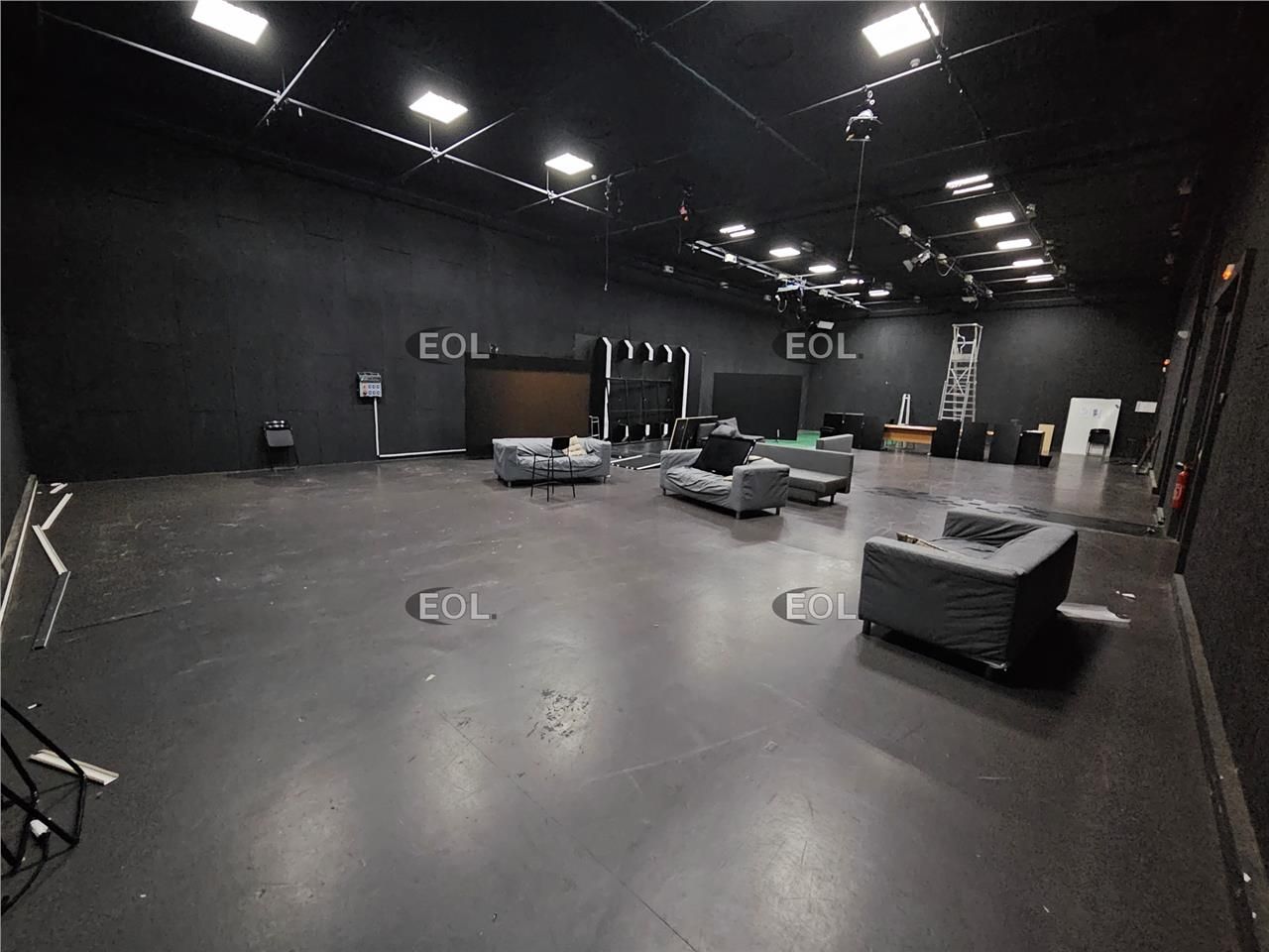 A LOUER - Local d'activité de 757 m² à Ivry sur Seine (94)