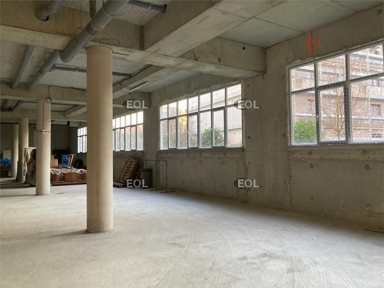 A VENDRE - Local d'activité de 607 m² à Ivry-sur-Seine
