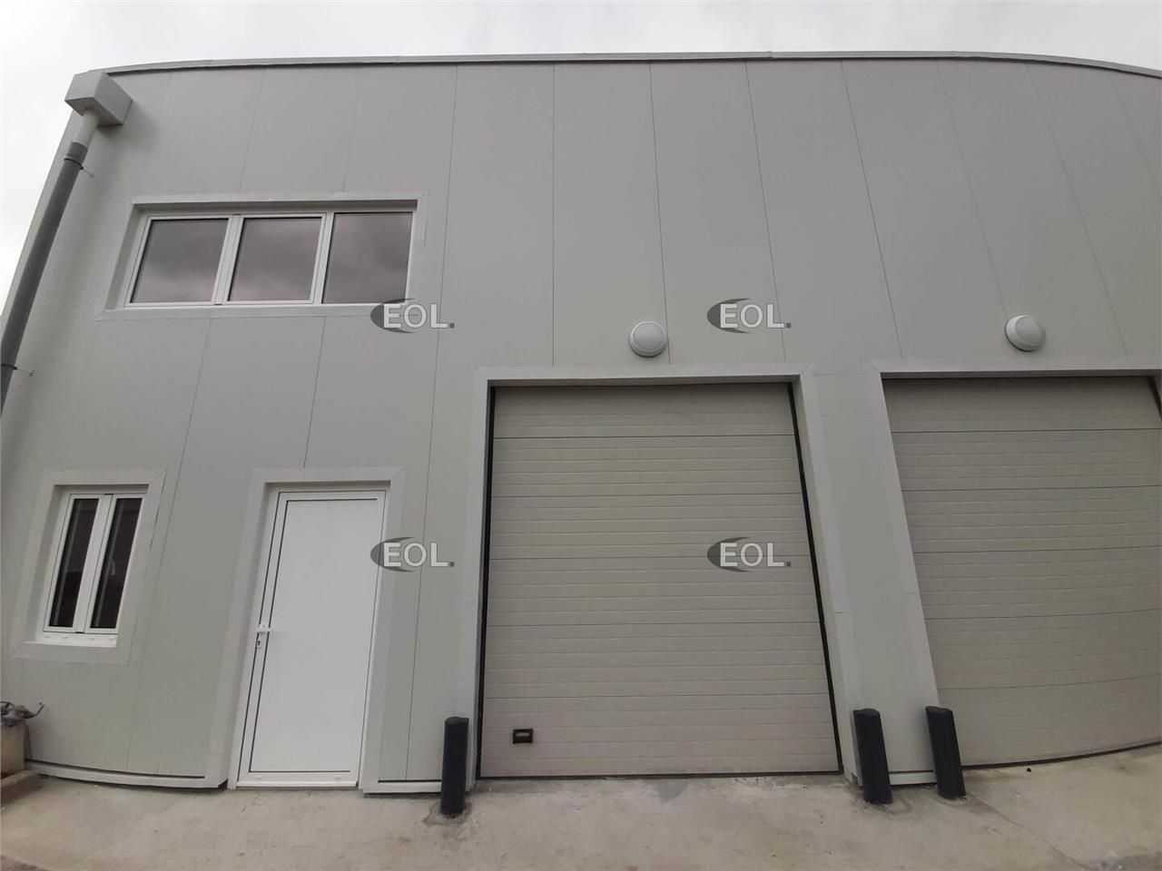 Location Local d'activités 171 m² non divisibles