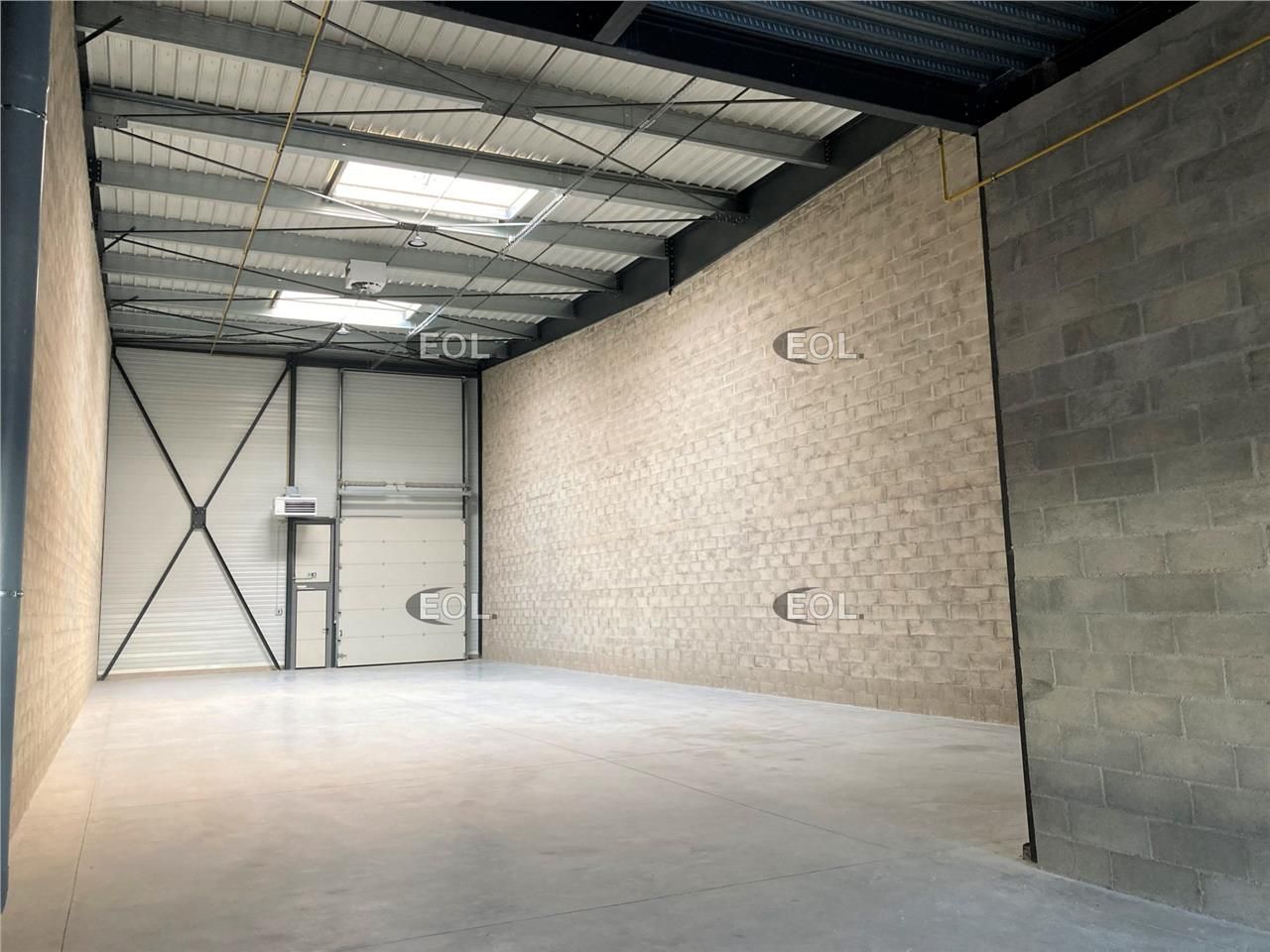 Location Local d'activités 445 m² non divisibles