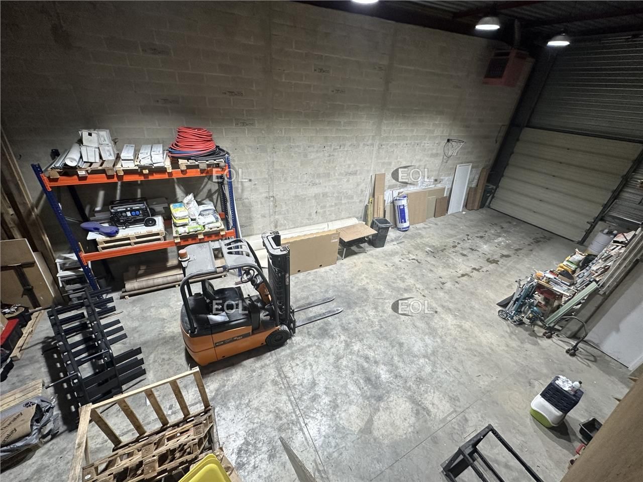 Location Local d'activités 250 m² non divisibles