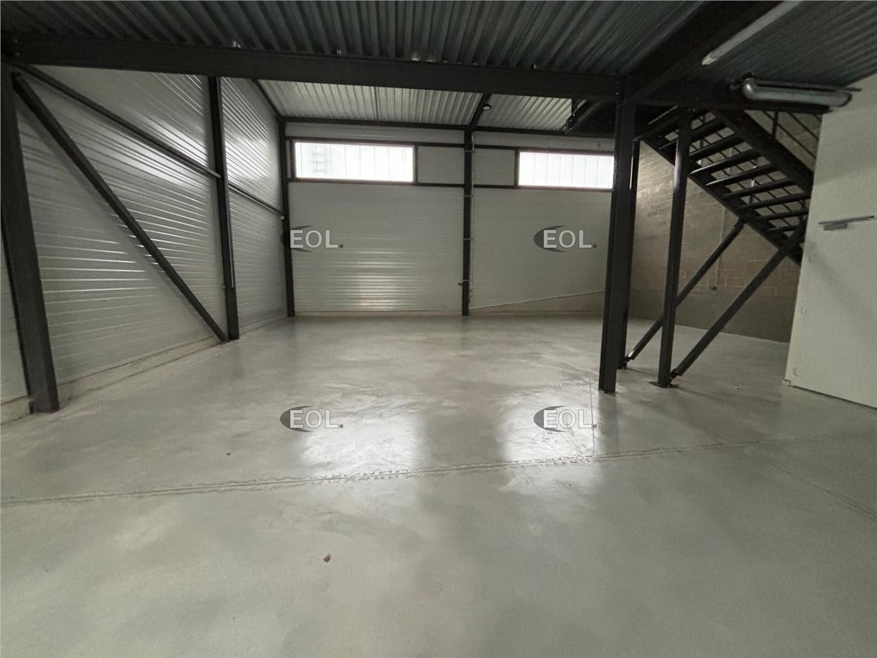 Location Local d'activités 287 m² non divisibles