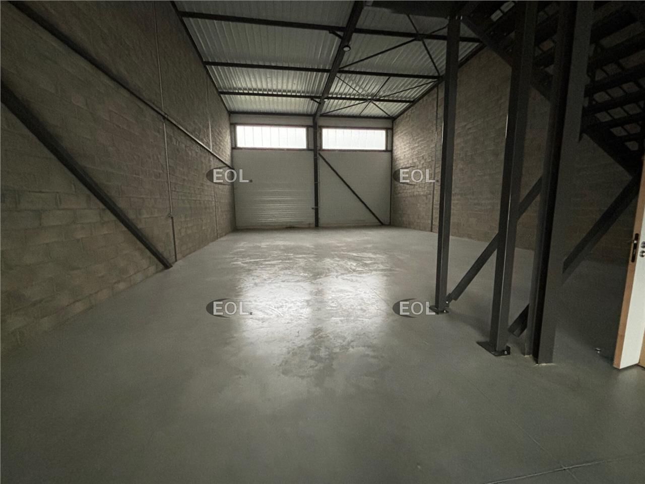 Location Local d'activités 255 m² non divisibles