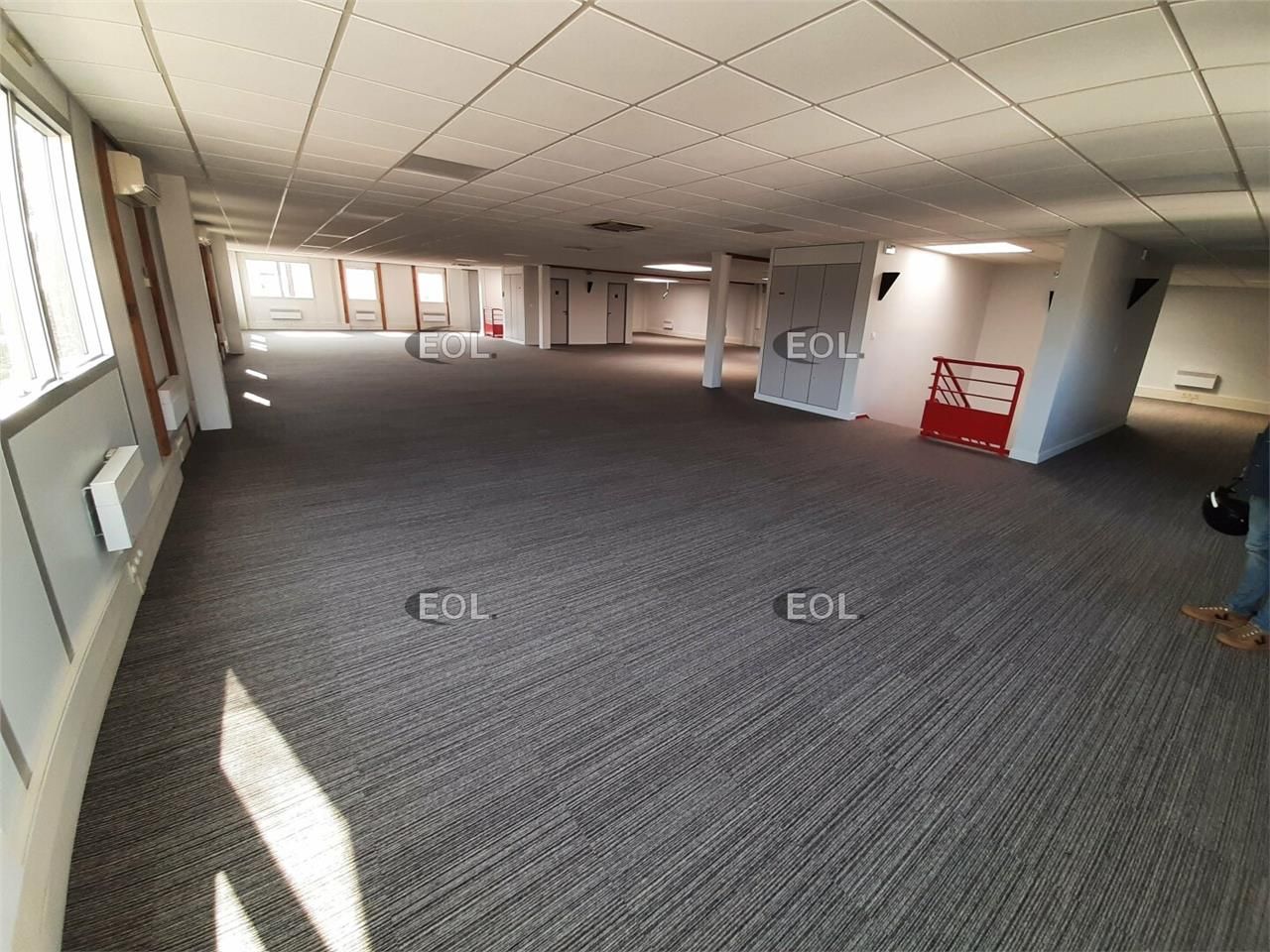 Location Bureaux 406 m² non divisibles