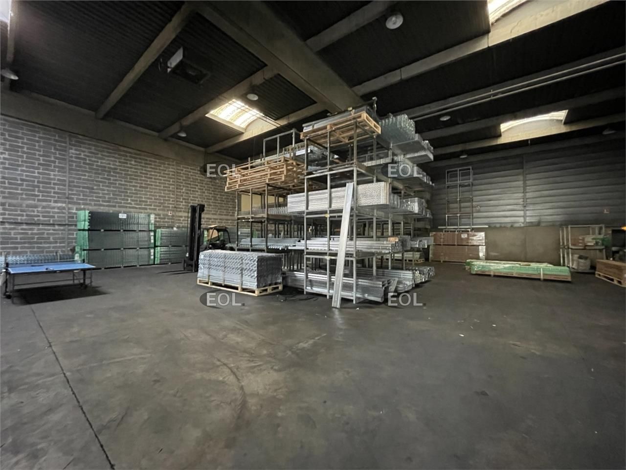 Location Local d'activités 875 m² non divisibles