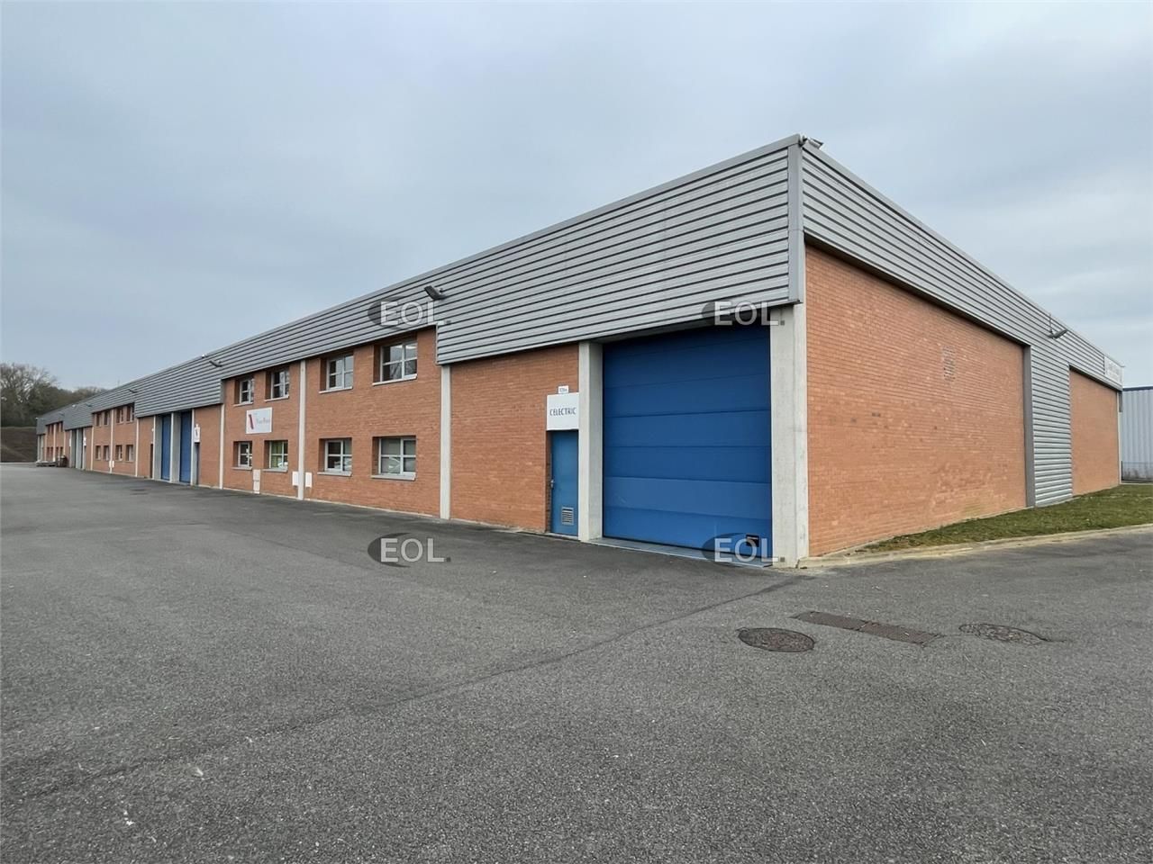 Location Local d'activités 389 m² non divisibles
