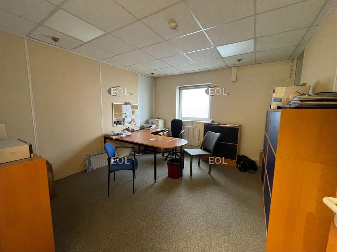 A louer - bureaux de 327 m²