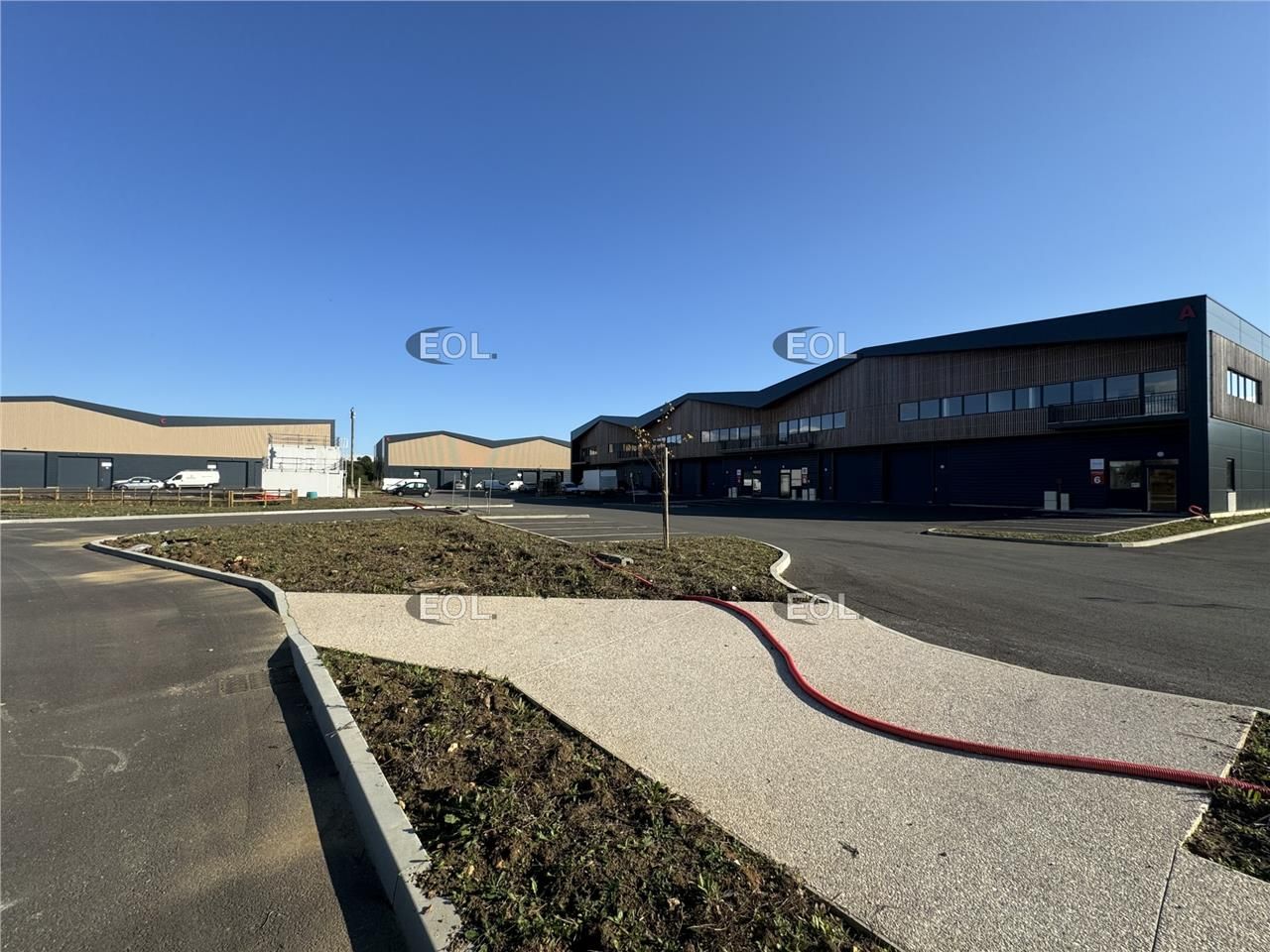 Vente Local d'activités 439 m² non divisibles