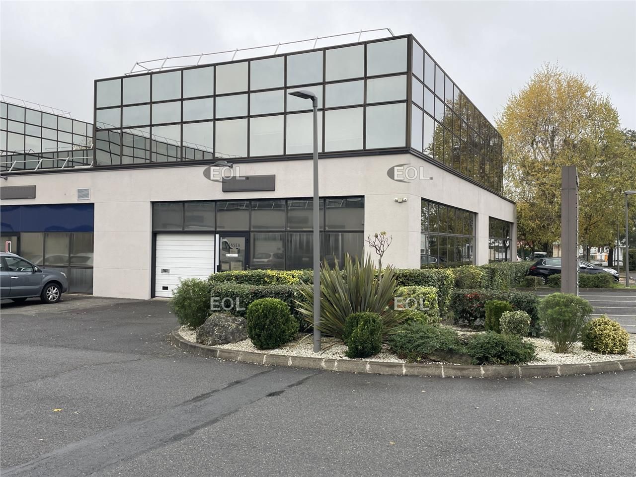 Location Local d'activités 445 m² non divisibles