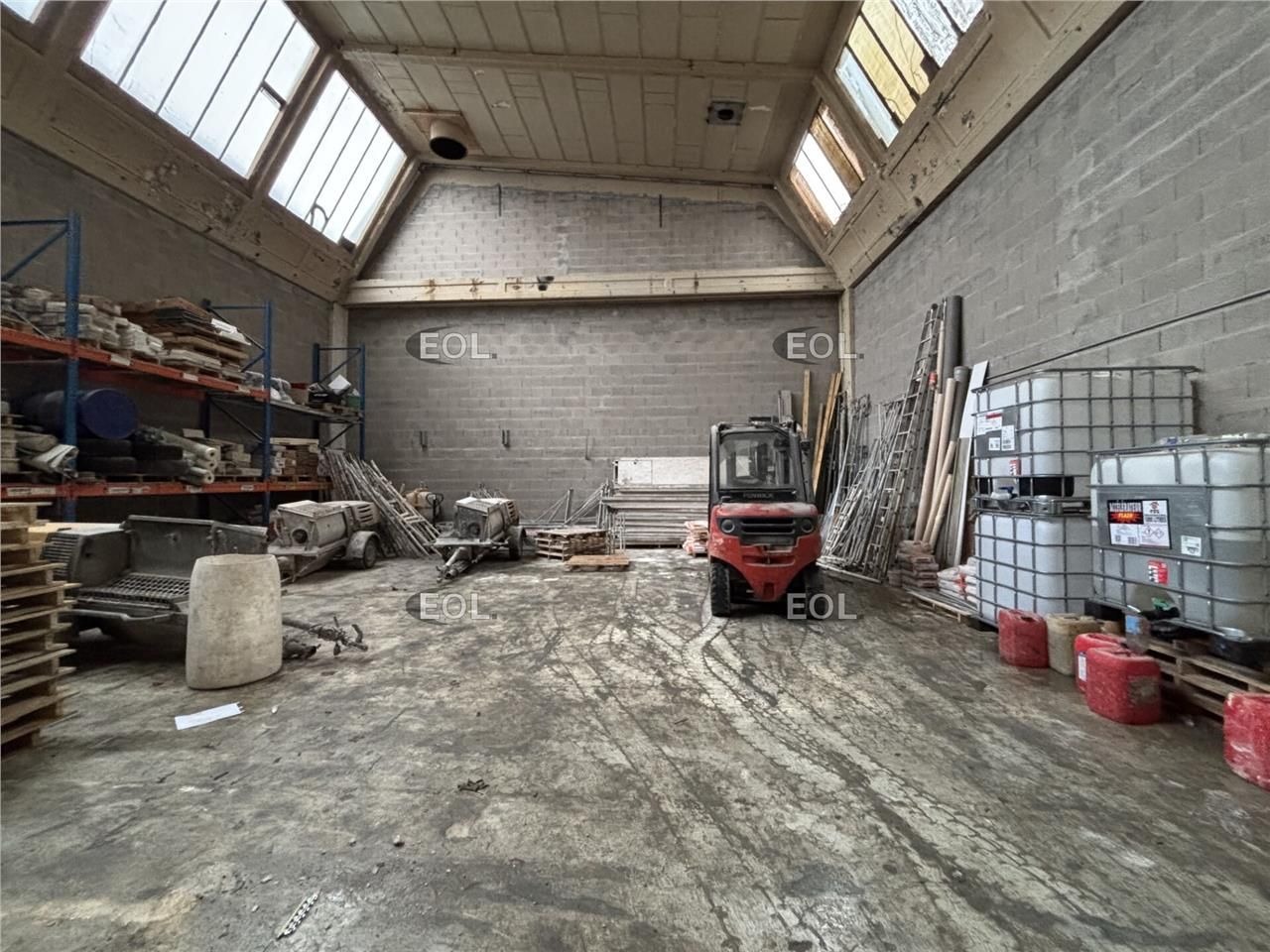 Vente Entrepôt 145 m² non divisibles