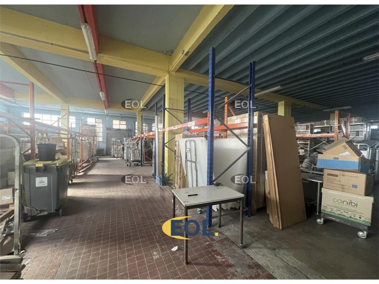 Location Local d'activités 1208 m² non divisibles