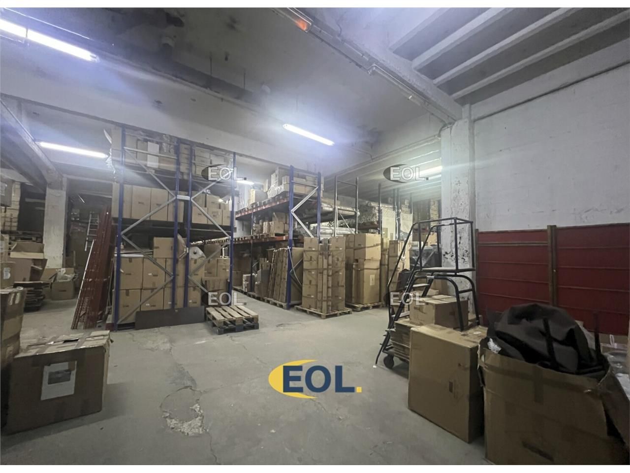 Location Local d'activités 285 m² non divisibles