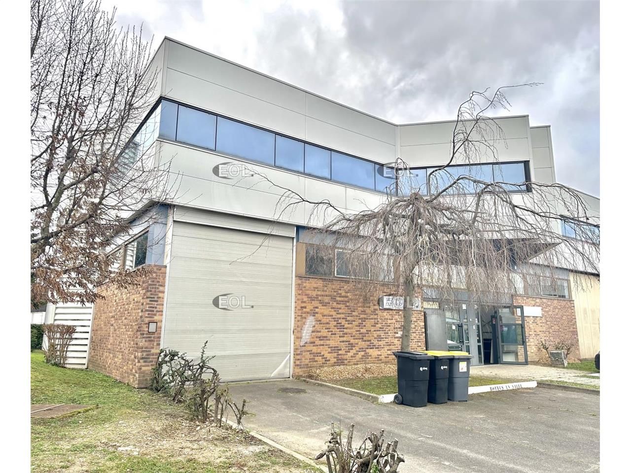 Location Local d'activité de 341 m² à Bonneuil-sur-Marne (94)