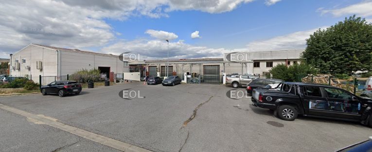 Location Local d'activités 226 m² non divisibles