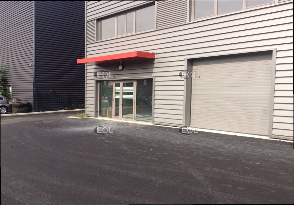 Location Local d'activités 705 m² divisibles à partir de 120 m²