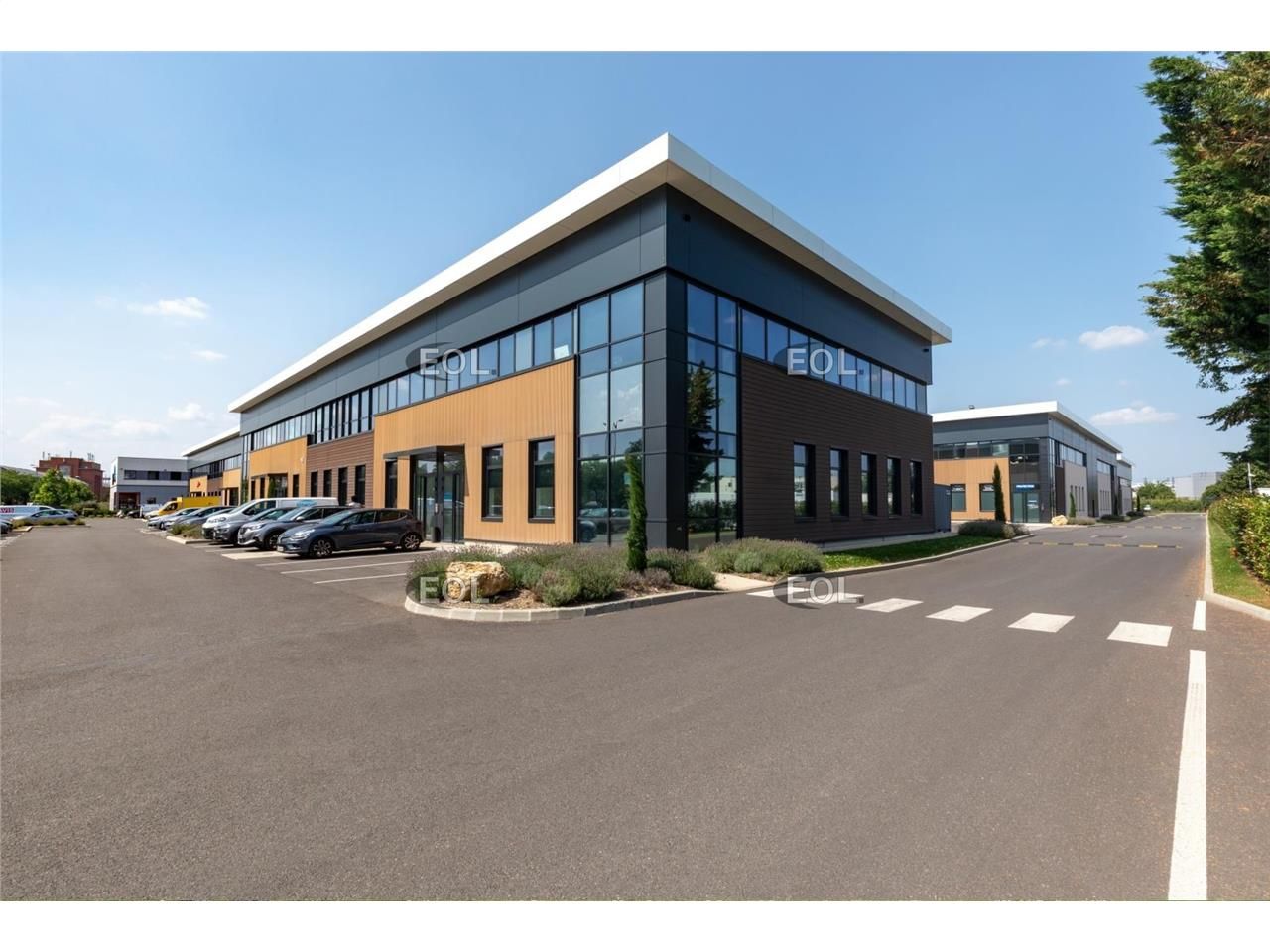 Location Local d'activités 797 m² non divisibles