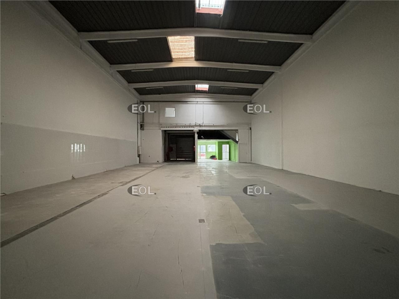 A LOUER - Local d'activité de 368 m²