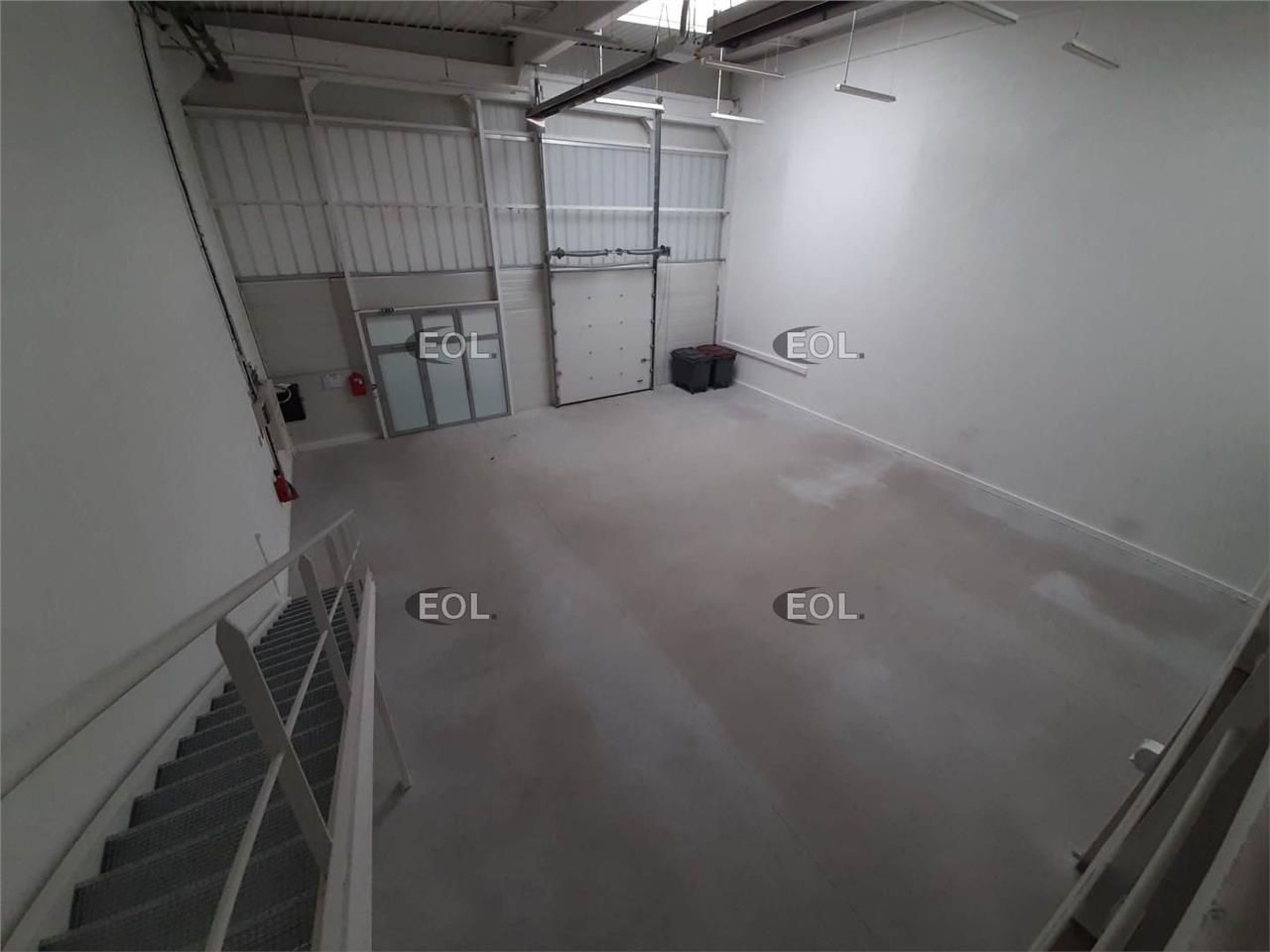 Local d'activités de 293 m² à louer à Palaiseau (91)