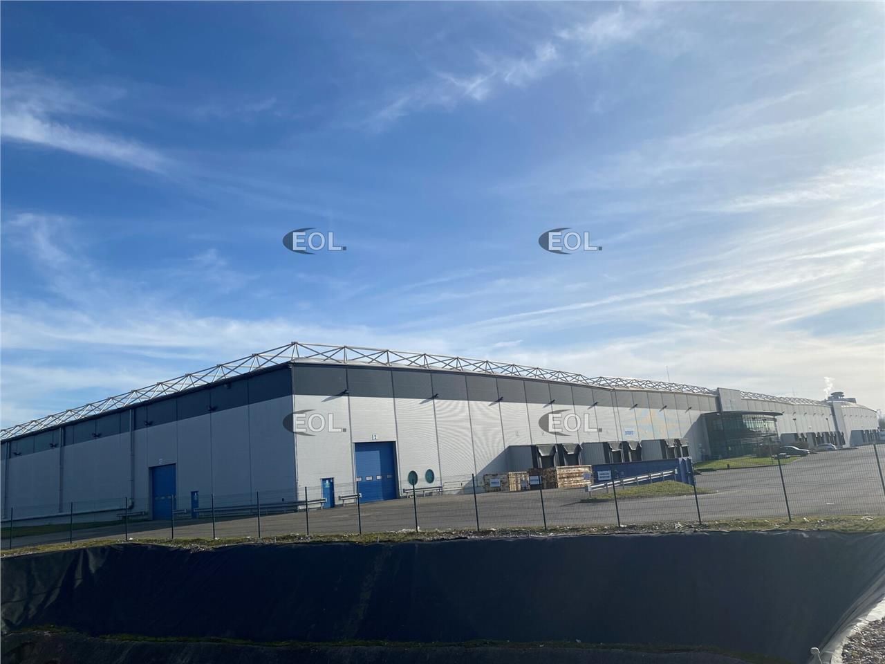 A LOUER - cellule logistique avec bureaux de 10 165 m² située à Toul (54)