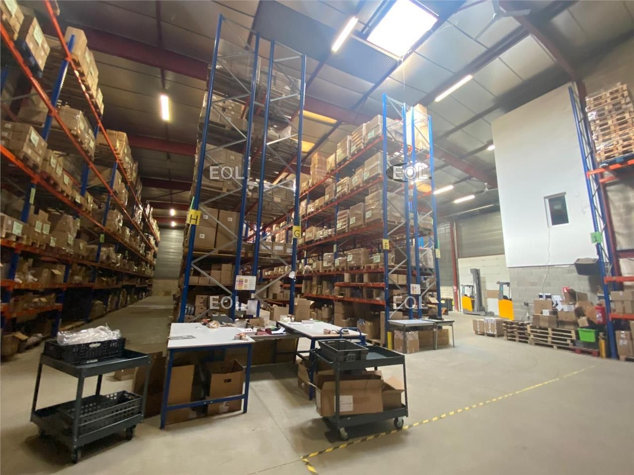 A VENDRE - Entrepôt avec bureaux de 1 264 m² à Meaux (77)