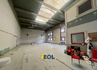 Location Entrepôt 370 m² non divisibles