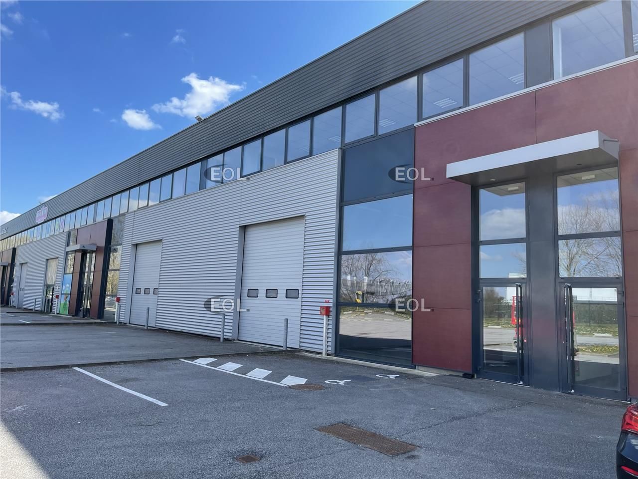 Location Local d'activités 515 m² non divisibles