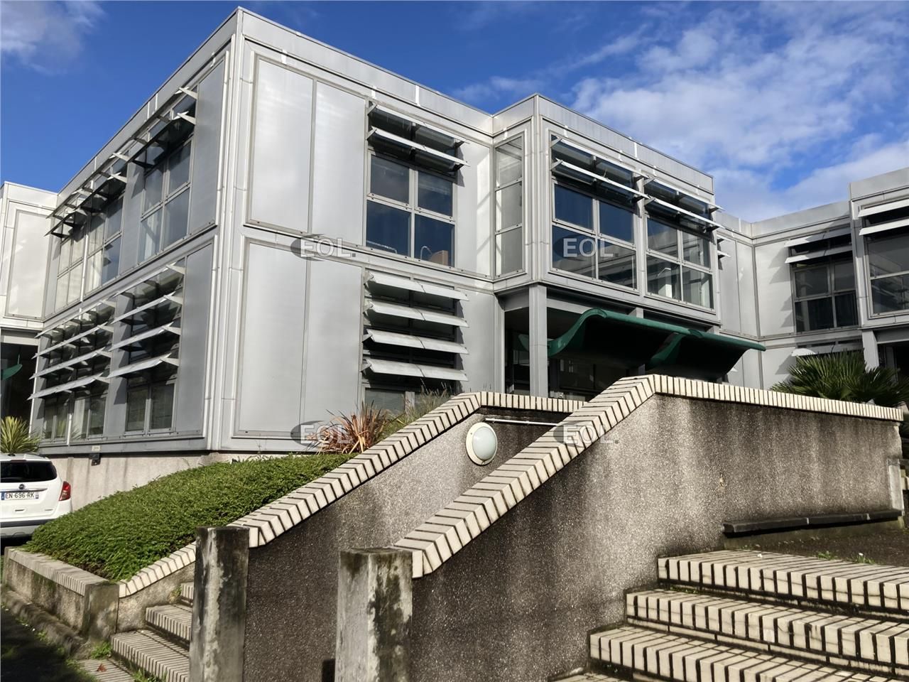 Location Local d'activités 362 m² non divisibles