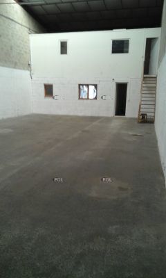 Location Local d'activités 490 m² divisibles à partir de 190 m²