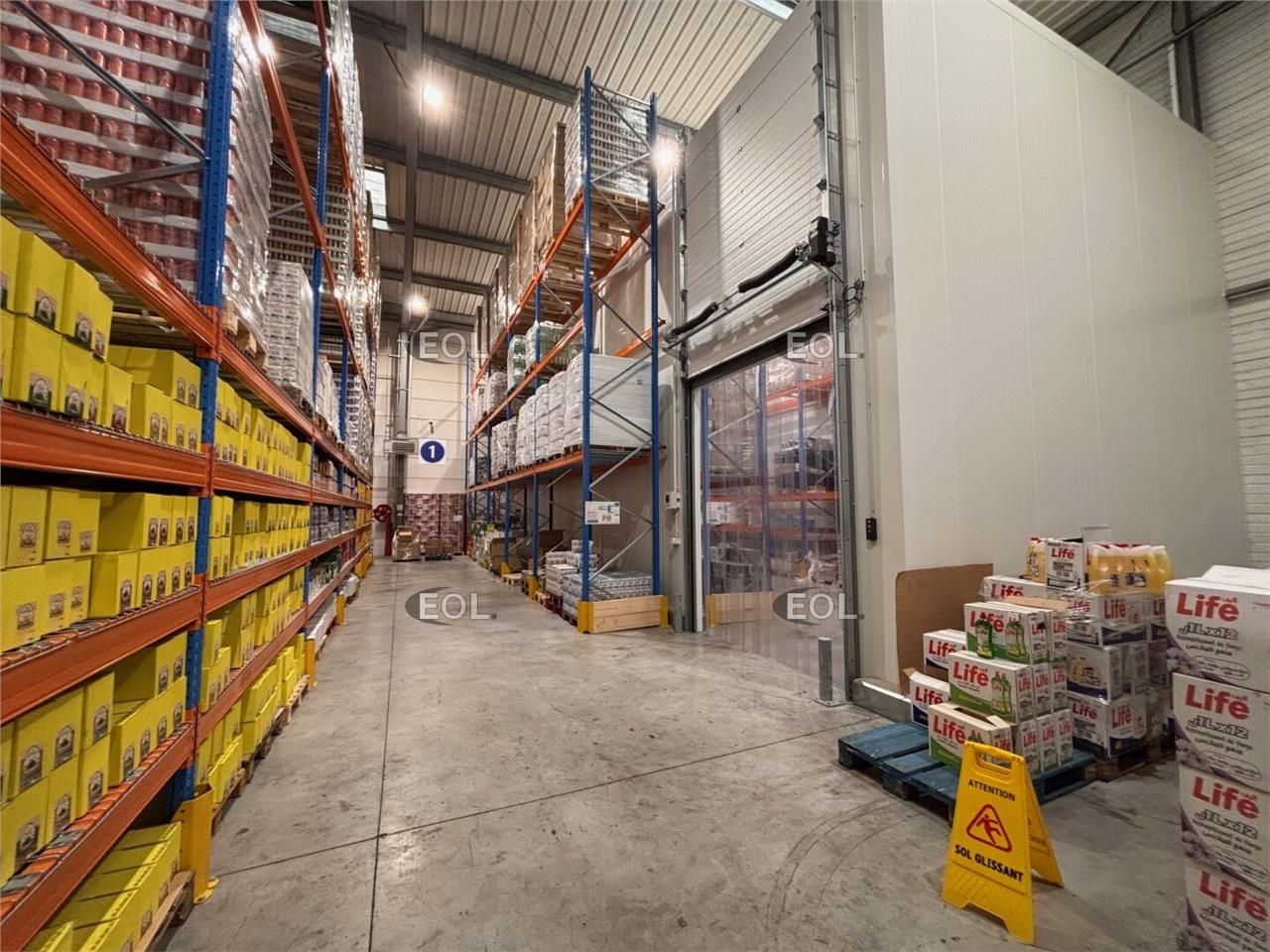 A LOUER : local d'activités/stockage de 1 122m² à Gennevilliers
