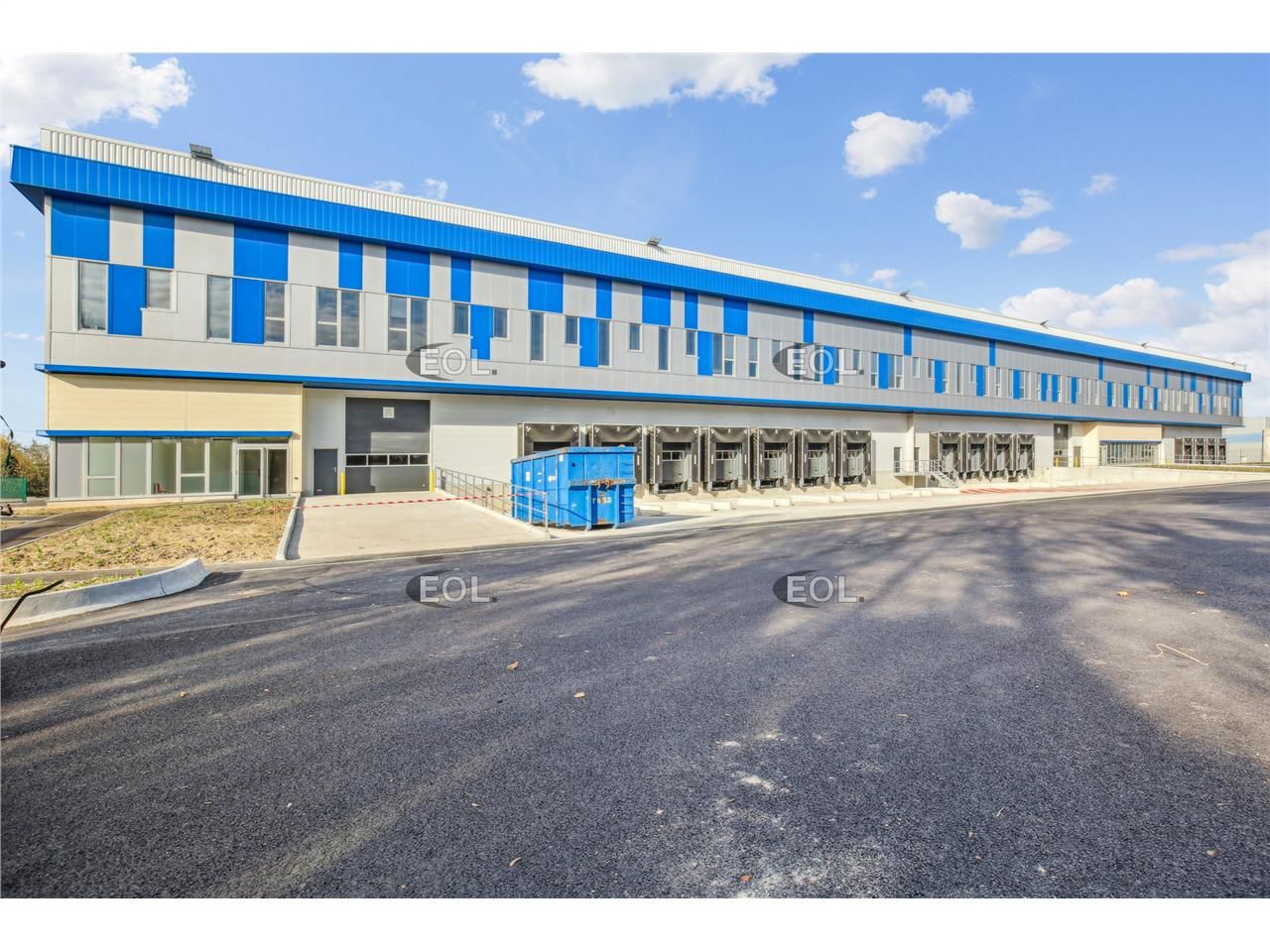 Location Entrepôt 10075 m² divisibles à partir de 3256 m²