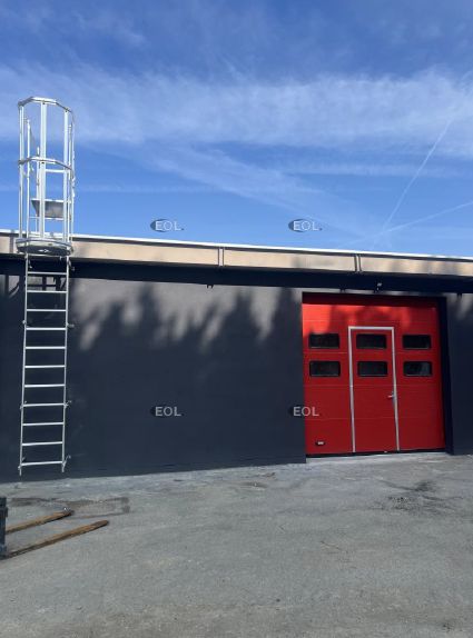 A VENDRE - Local d'activité à 3 071m² à Coignères (78)