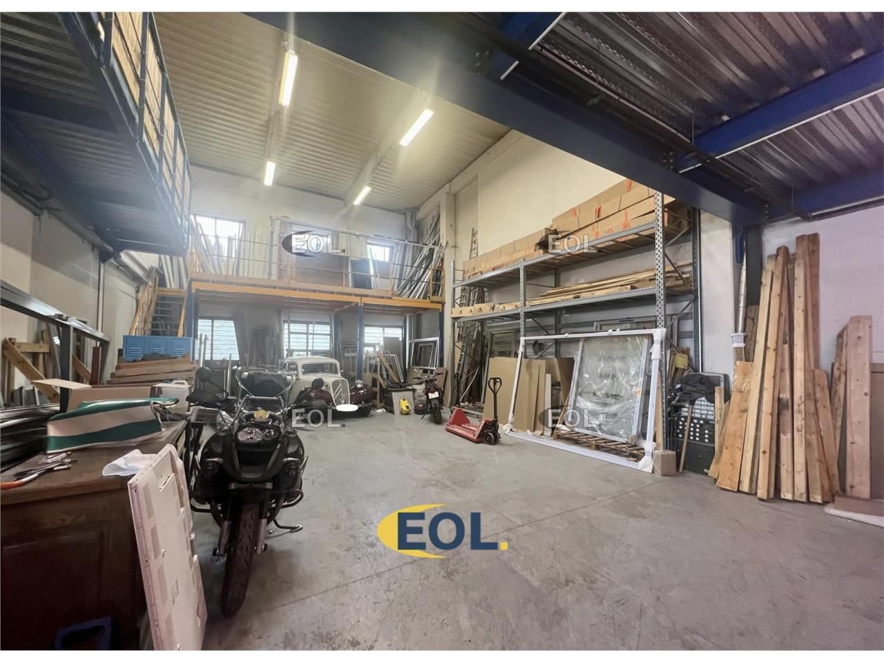 A vendre - local d'activité/entrepôt de 380 m²
