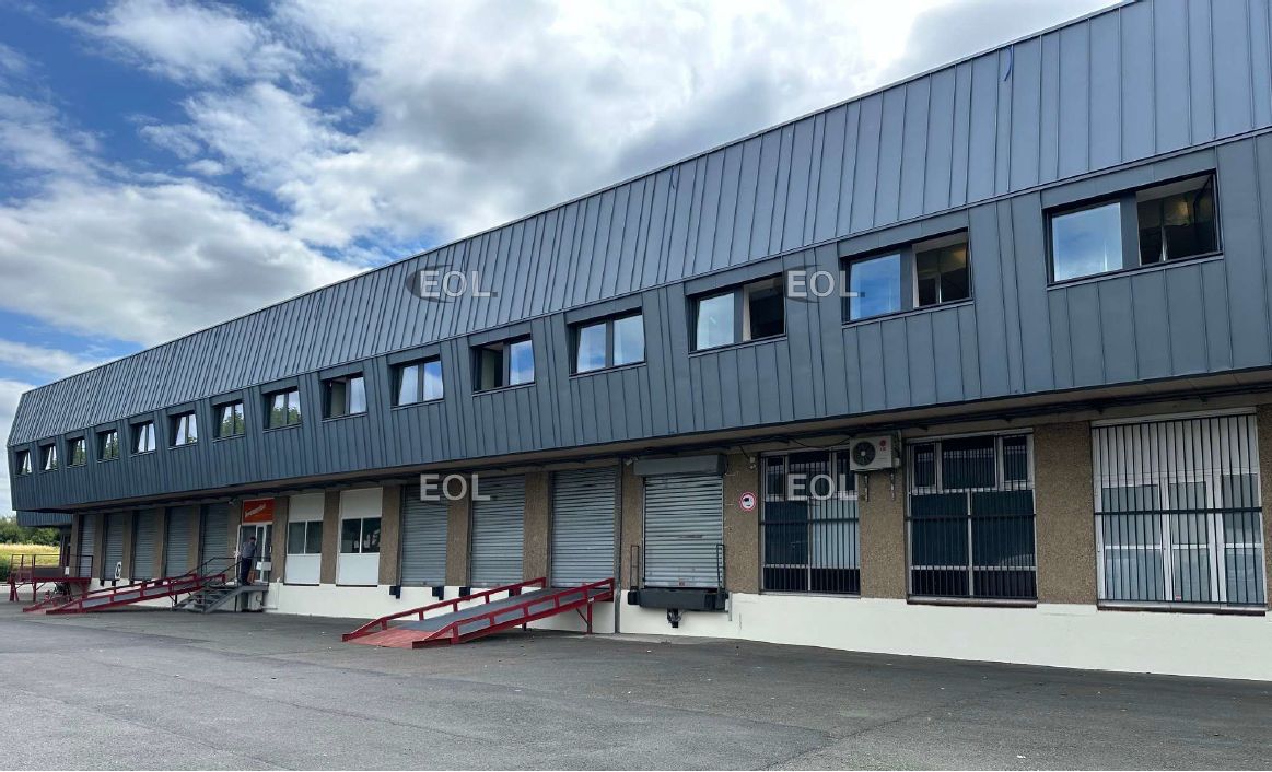 Location Entrepôt 490 m² non divisibles