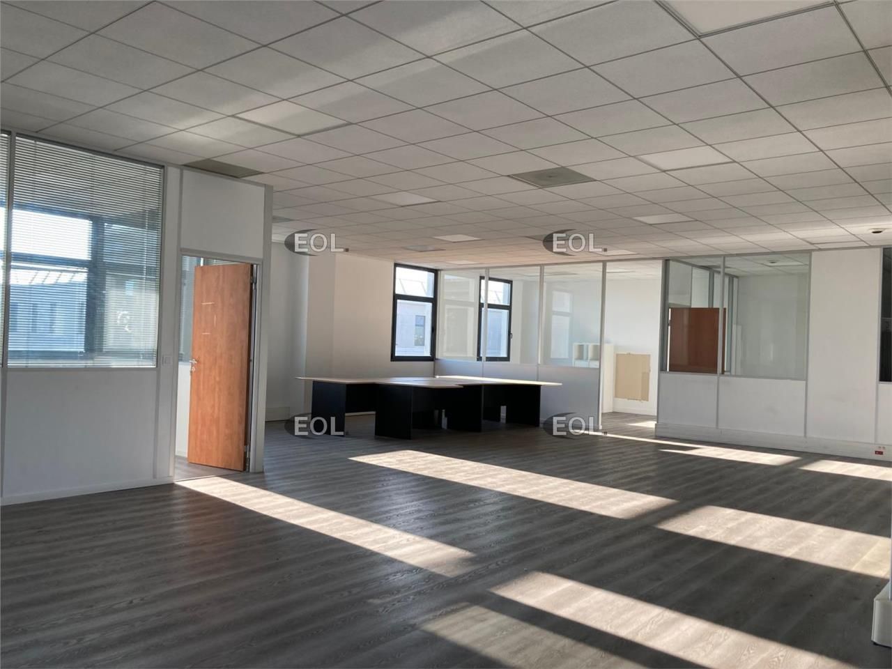 Location Bureaux 326 m² non divisibles