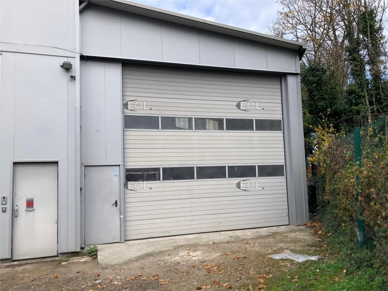 Location d'un Local d'activités de 344 m² à Sucy-en-Brie (94)