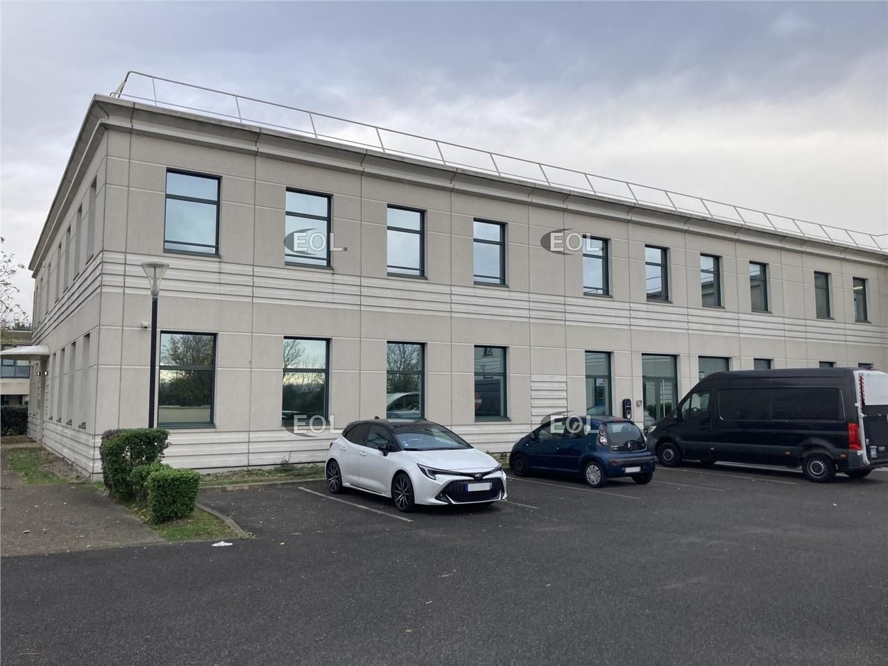 Location Local d'activités 721 m² non divisibles