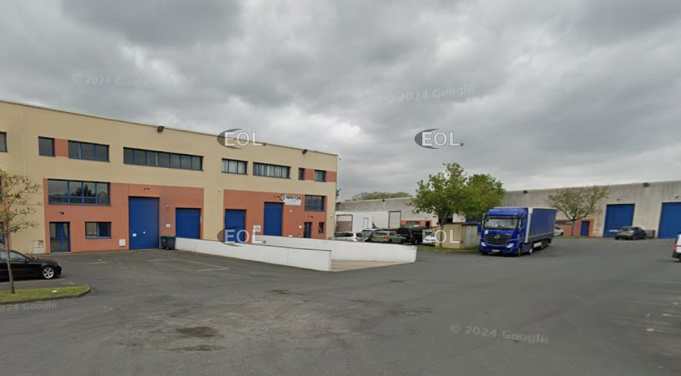 Location Local d'activités 240 m² non divisibles