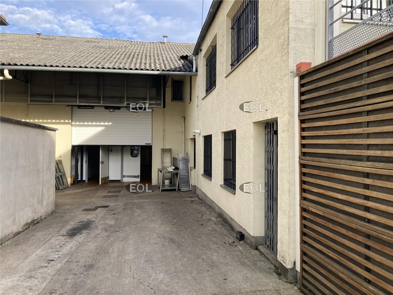 Vente Local d'activités 562 m² non divisibles