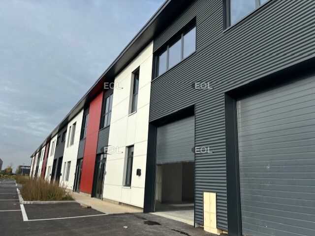 Location Local d'activités 186 m² non divisibles